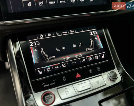 Ауді RS Q8, об'ємом двигуна 4 л та пробігом 96 тис. км за 93333 $, фото 30 на Automoto.ua