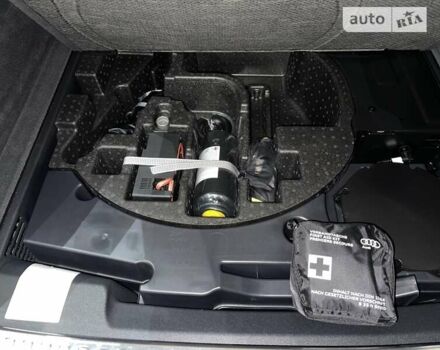 Ауді RS Q8, об'ємом двигуна 4 л та пробігом 75 тис. км за 102900 $, фото 104 на Automoto.ua