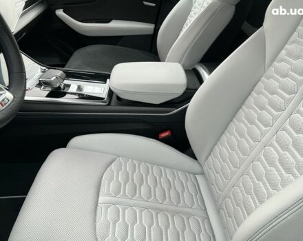 Ауди RS Q8, объемом двигателя 4 л и пробегом 5 тыс. км за 159651 $, фото 2 на Automoto.ua