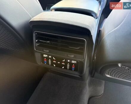 Ауди RS Q8, объемом двигателя 4 л и пробегом 16 тыс. км за 138300 $, фото 3 на Automoto.ua