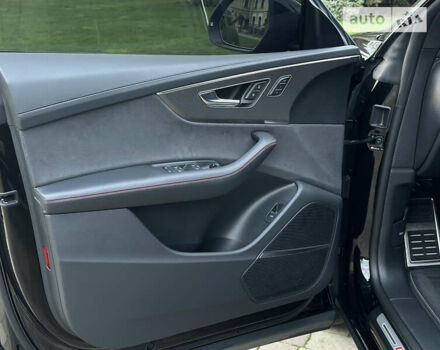 Ауді RS Q8, об'ємом двигуна 4 л та пробігом 16 тис. км за 164999 $, фото 17 на Automoto.ua
