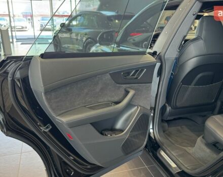 Ауді RS Q8, об'ємом двигуна 4 л та пробігом 0 тис. км за 159444 $, фото 18 на Automoto.ua
