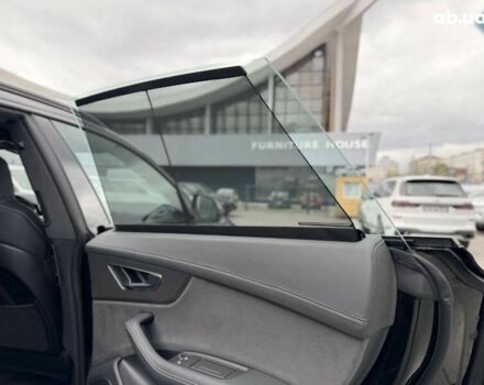 Ауди RS Q8, объемом двигателя 0 л и пробегом 1 тыс. км за 140999 $, фото 28 на Automoto.ua