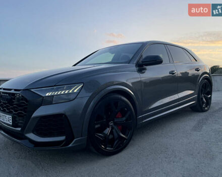 Сірий Ауді RS Q8, об'ємом двигуна 4 л та пробігом 94 тис. км за 84900 $, фото 59 на Automoto.ua