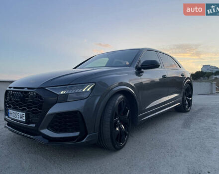 Сірий Ауді RS Q8, об'ємом двигуна 4 л та пробігом 94 тис. км за 84900 $, фото 55 на Automoto.ua