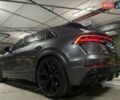 Сірий Ауді RS Q8, об'ємом двигуна 4 л та пробігом 67 тис. км за 91500 $, фото 9 на Automoto.ua