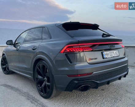 Сірий Ауді RS Q8, об'ємом двигуна 4 л та пробігом 94 тис. км за 84900 $, фото 56 на Automoto.ua
