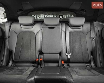 Серый Ауди RS Q8, объемом двигателя 4 л и пробегом 94 тыс. км за 89000 $, фото 11 на Automoto.ua