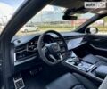 Сірий Ауді RS Q8, об'ємом двигуна 4 л та пробігом 67 тис. км за 117777 $, фото 15 на Automoto.ua