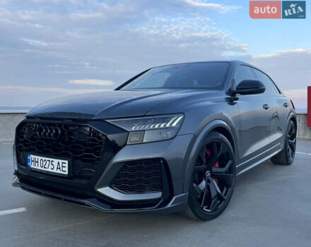 Сірий Ауді RS Q8, об'ємом двигуна 4 л та пробігом 94 тис. км за 84900 $, фото 1 на Automoto.ua