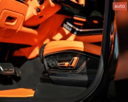 Сірий Ауді RS Q8, об'ємом двигуна 4 л та пробігом 22 тис. км за 194000 $, фото 54 на Automoto.ua