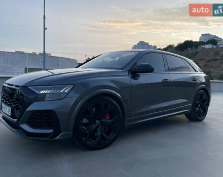 Сірий Ауді RS Q8, об'ємом двигуна 4 л та пробігом 94 тис. км за 84900 $, фото 44 на Automoto.ua