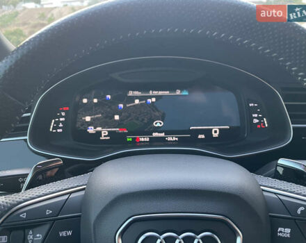 Сірий Ауді RS Q8, об'ємом двигуна 4 л та пробігом 94 тис. км за 84900 $, фото 40 на Automoto.ua