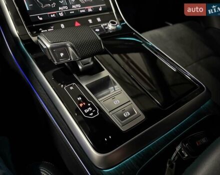 Сірий Ауді RS Q8, об'ємом двигуна 4 л та пробігом 67 тис. км за 91500 $, фото 67 на Automoto.ua