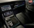 Сірий Ауді RS Q8, об'ємом двигуна 4 л та пробігом 67 тис. км за 91500 $, фото 52 на Automoto.ua