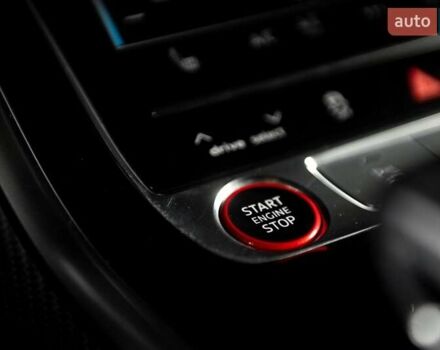 Серый Ауди RS Q8, объемом двигателя 4 л и пробегом 94 тыс. км за 88900 $, фото 68 на Automoto.ua