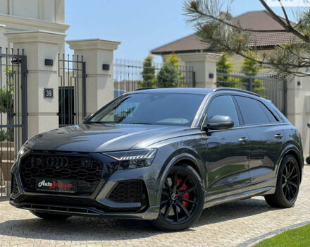 Сірий Ауді RS Q8, об'ємом двигуна 0 л та пробігом 50 тис. км за 118000 $, фото 3 на Automoto.ua