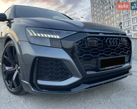 Сірий Ауді RS Q8, об'ємом двигуна 4 л та пробігом 94 тис. км за 84900 $, фото 54 на Automoto.ua