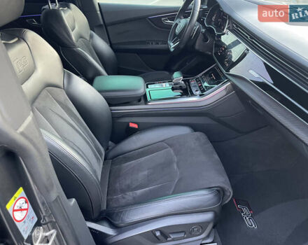Сірий Ауді RS Q8, об'ємом двигуна 4 л та пробігом 94 тис. км за 84900 $, фото 34 на Automoto.ua