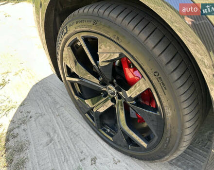 Серый Ауди RS Q8, объемом двигателя 4 л и пробегом 37 тыс. км за 120000 $, фото 4 на Automoto.ua