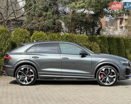 Серый Ауди RS Q8, объемом двигателя 4 л и пробегом 86 тыс. км за 89999 $, фото 3 на Automoto.ua
