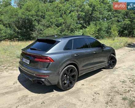 Серый Ауди RS Q8, объемом двигателя 4 л и пробегом 37 тыс. км за 120000 $, фото 1 на Automoto.ua