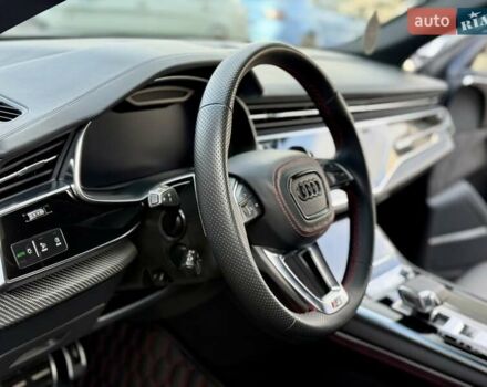 Серый Ауди RS Q8, объемом двигателя 4 л и пробегом 65 тыс. км за 98900 $, фото 35 на Automoto.ua