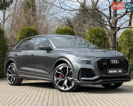Серый Ауди RS Q8, объемом двигателя 4 л и пробегом 86 тыс. км за 89999 $, фото 2 на Automoto.ua