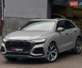 Серый Ауди RS Q8, объемом двигателя 4 л и пробегом 5 тыс. км за 135000 $, фото 1 на Automoto.ua