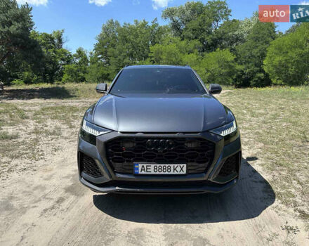 Серый Ауди RS Q8, объемом двигателя 4 л и пробегом 37 тыс. км за 120000 $, фото 2 на Automoto.ua