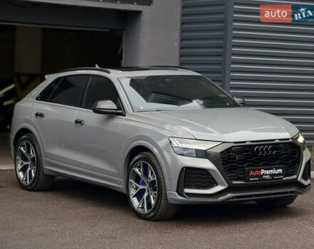 Серый Ауди RS Q8, объемом двигателя 4 л и пробегом 5 тыс. км за 135000 $, фото 5 на Automoto.ua