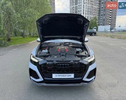 Серый Ауди RS Q8, объемом двигателя 4 л и пробегом 43 тыс. км за 104500 $, фото 2 на Automoto.ua
