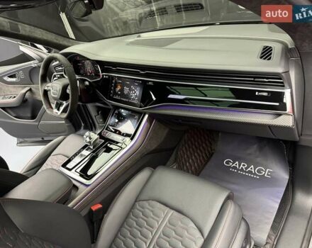 Серый Ауди RS Q8, объемом двигателя 4 л и пробегом 33 тыс. км за 122900 $, фото 67 на Automoto.ua