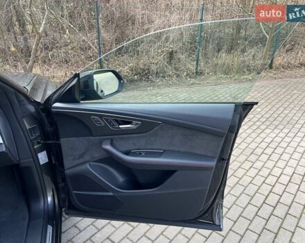 Серый Ауди RS Q8, объемом двигателя 4 л и пробегом 86 тыс. км за 89999 $, фото 43 на Automoto.ua