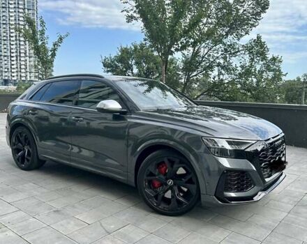 Сірий Ауді RS Q8, об'ємом двигуна 4 л та пробігом 27 тис. км за 121700 $, фото 6 на Automoto.ua