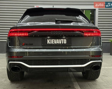 Серый Ауди RS Q8, объемом двигателя 4 л и пробегом 63 тыс. км за 92000 $, фото 7 на Automoto.ua