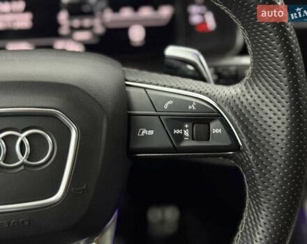 Серый Ауди RS Q8, объемом двигателя 4 л и пробегом 63 тыс. км за 92000 $, фото 16 на Automoto.ua