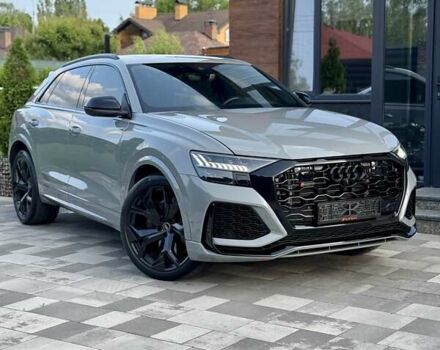 Серый Ауди RS Q8, объемом двигателя 4 л и пробегом 72 тыс. км за 99700 $, фото 1 на Automoto.ua