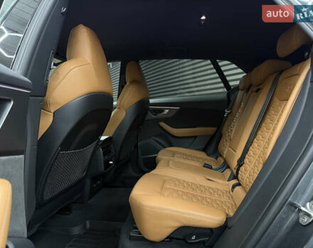 Серый Ауди RS Q8, объемом двигателя 4 л и пробегом 63 тыс. км за 92000 $, фото 25 на Automoto.ua