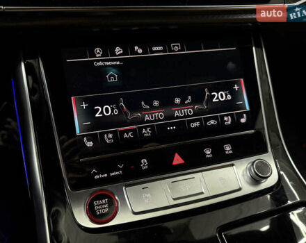 Серый Ауди RS Q8, объемом двигателя 4 л и пробегом 63 тыс. км за 92000 $, фото 23 на Automoto.ua