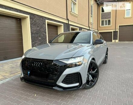 Сірий Ауді RS Q8, об'ємом двигуна 4 л та пробігом 18 тис. км за 145500 $, фото 4 на Automoto.ua