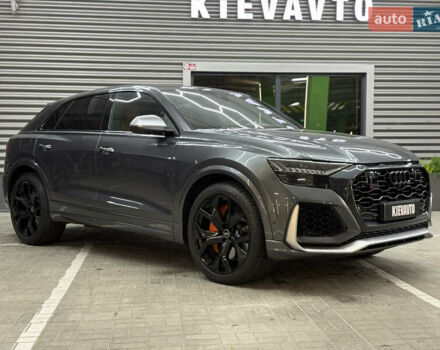 Серый Ауди RS Q8, объемом двигателя 4 л и пробегом 63 тыс. км за 92000 $, фото 10 на Automoto.ua