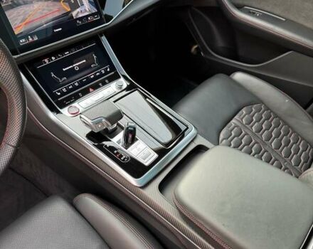Серый Ауди RS Q8, объемом двигателя 4 л и пробегом 72 тыс. км за 99700 $, фото 38 на Automoto.ua