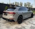 Серый Ауди RS Q8, объемом двигателя 4 л и пробегом 72 тыс. км за 99700 $, фото 2 на Automoto.ua