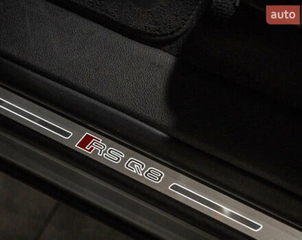 Ауді RS Q8 2023 у Одесі на Automoto.ua Сірий Ауді RS Q8, об'ємом двигуна 4 л та пробігом 15 тис. км за 118500 $, фото 68 на Automoto.ua