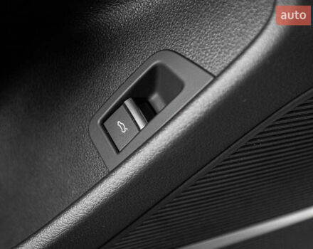 Ауді RS Q8 2023 у Одесі на Automoto.ua Сірий Ауді RS Q8, об'ємом двигуна 4 л та пробігом 15 тис. км за 118500 $, фото 72 на Automoto.ua