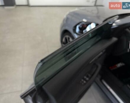 Сірий Ауді RS Q8, об'ємом двигуна 4 л та пробігом 1 тис. км за 139500 $, фото 54 на Automoto.ua