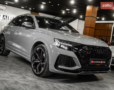 Ауді RS Q8 2023 у Одесі на Automoto.ua Сірий Ауді RS Q8, об'ємом двигуна 4 л та пробігом 15 тис. км за 118500 $, фото 30 на Automoto.ua
