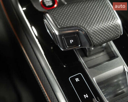 Ауді RS Q8 2023 у Одесі на Automoto.ua Сірий Ауді RS Q8, об'ємом двигуна 4 л та пробігом 15 тис. км за 118500 $, фото 52 на Automoto.ua