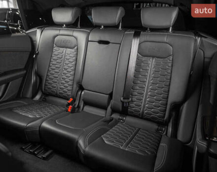 Ауді RS Q8 2023 у Одесі на Automoto.ua Сірий Ауді RS Q8, об'ємом двигуна 4 л та пробігом 15 тис. км за 118500 $, фото 99 на Automoto.ua